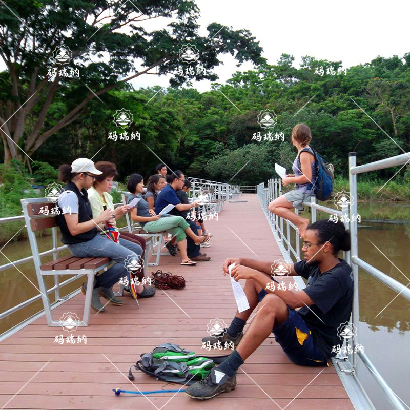 美國關(guān)島聯(lián)邦政府浮橋